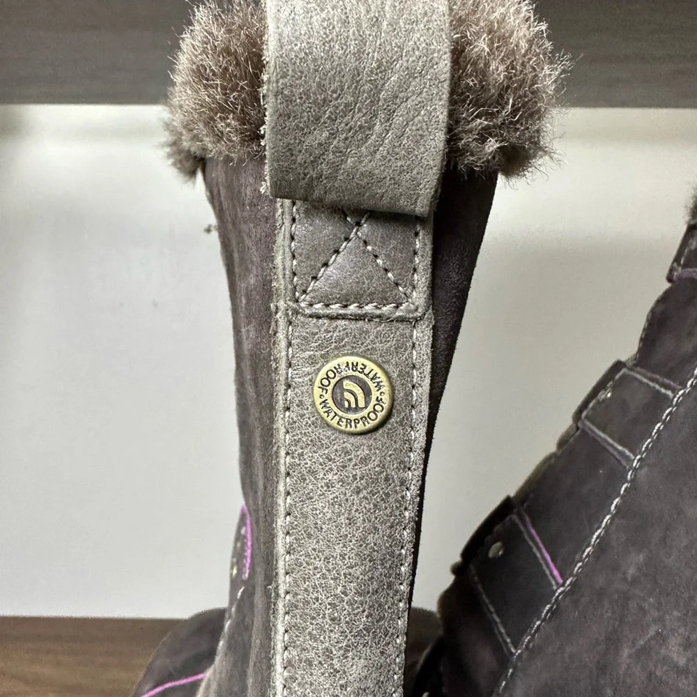 The North Face Brown Suede Abby Waterproof Winter Boots 8